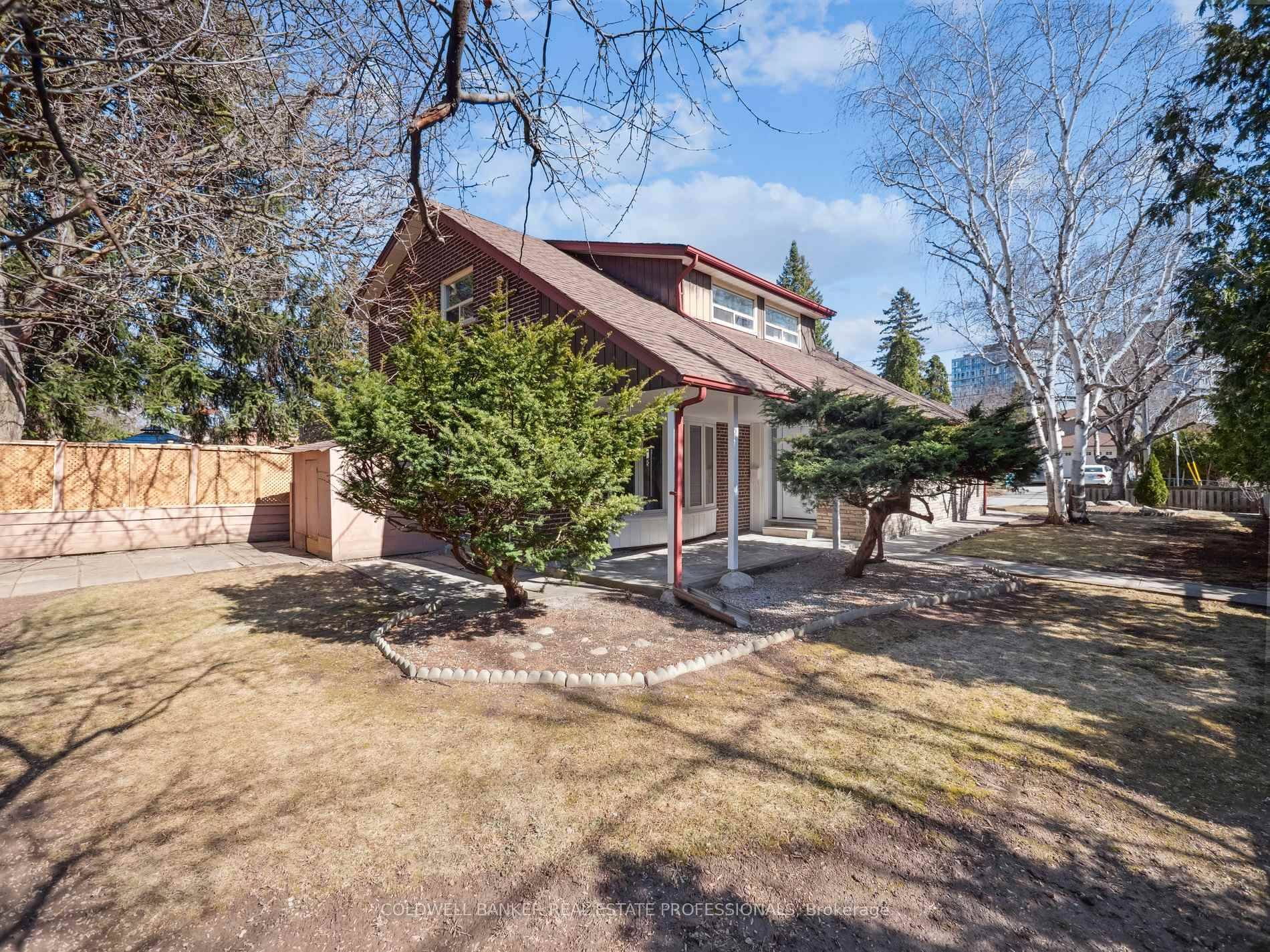 ATTENTION Buyers amp ; Investors Best Value Low Price And Last Chance To Own A 5 Bedroom Brand New Renovated 200k Upgraded Detached Home With 65' X 100' Corner Lot ...