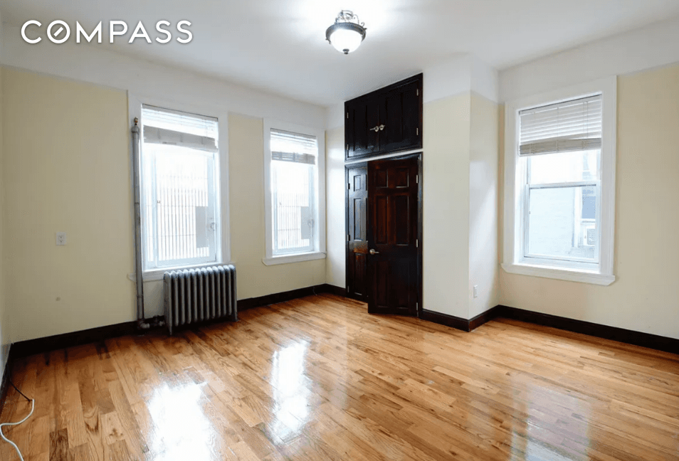 Beautiful top floor, 3 bedroom on the border of Crown Heights and Prospect Heights.