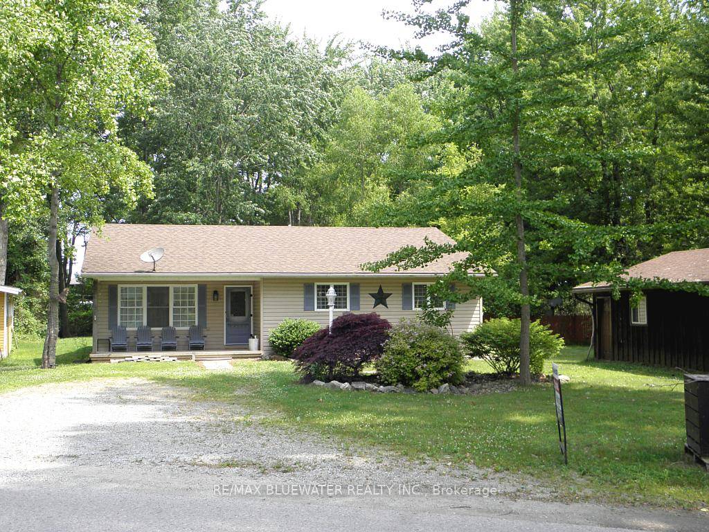 Four season 1700 square foot home on paved road just 1 1 2 blocks from great sand beach at Ipperwash.
