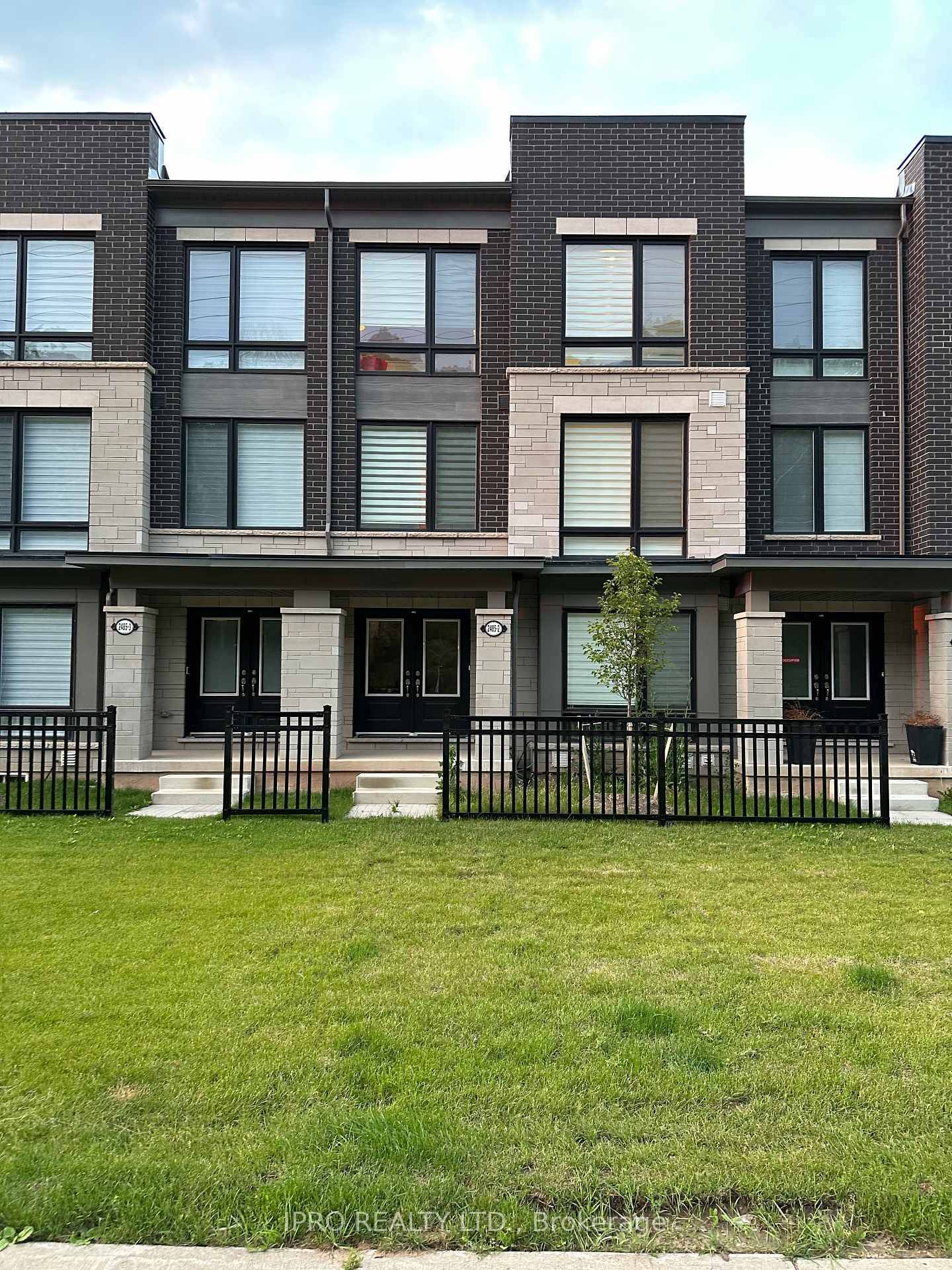 New Community Of Glen Abbey Encore !