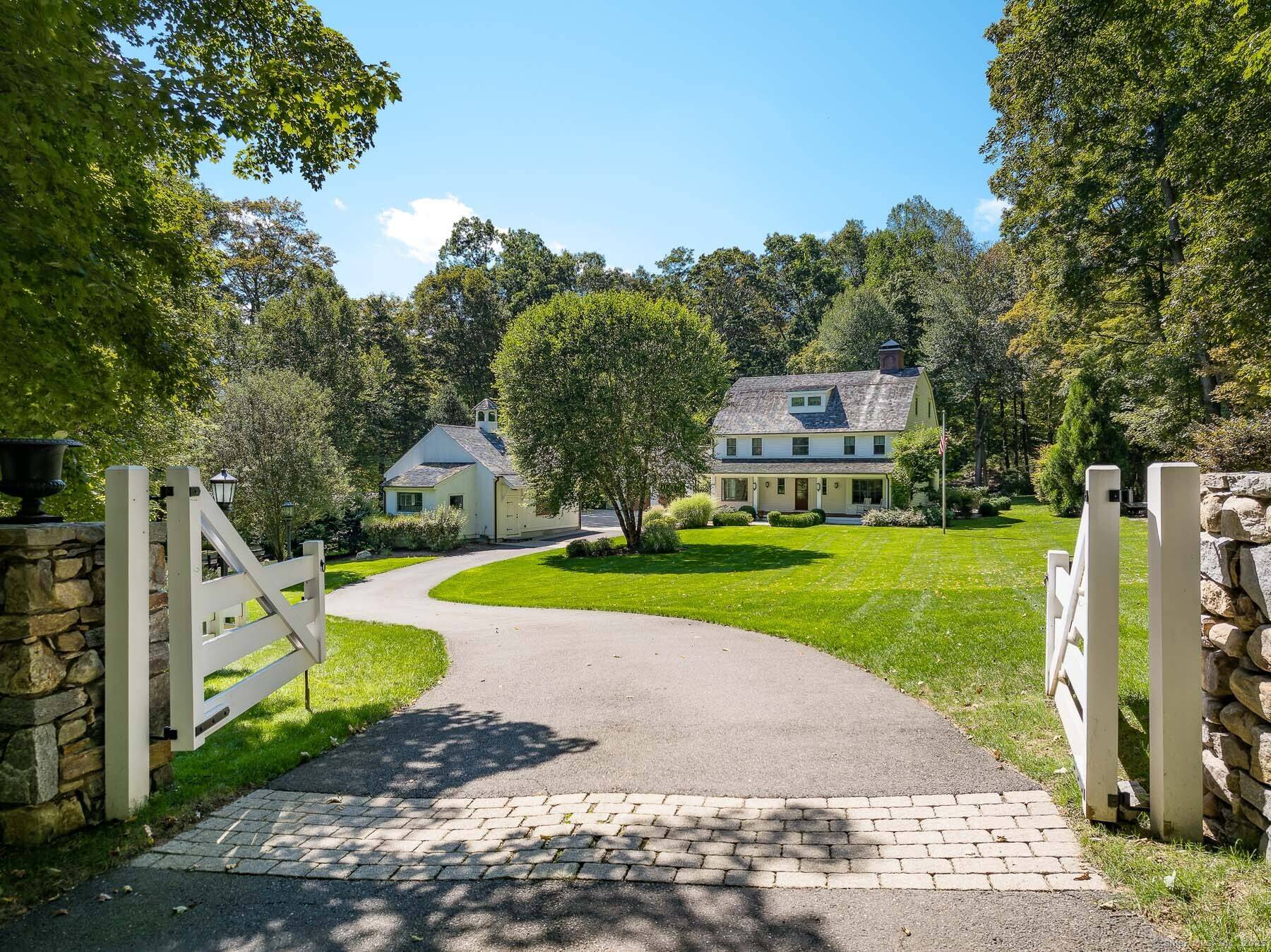 Welcome to 28 Wells Hills Rd.