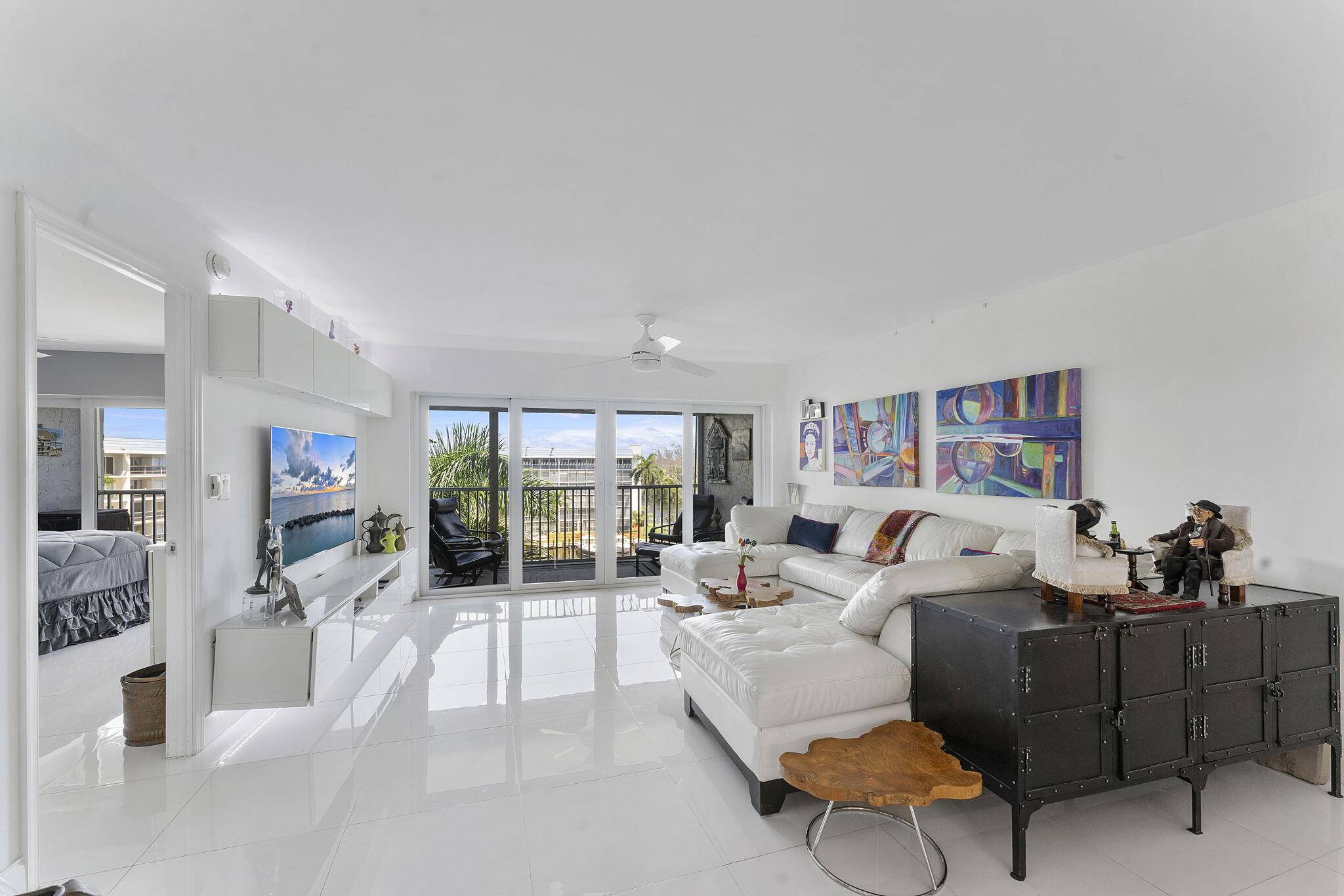 Your perfect waterfront condo awaits.