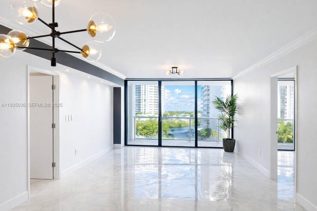 Discover your Dream Apartment in the Heart of Aventura !