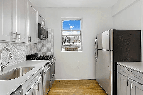 Please check your spam folder if you don't see a response in your email within a few minutes of submitting an inquiry Welcome to this charming three bedroom, one bathroom ...