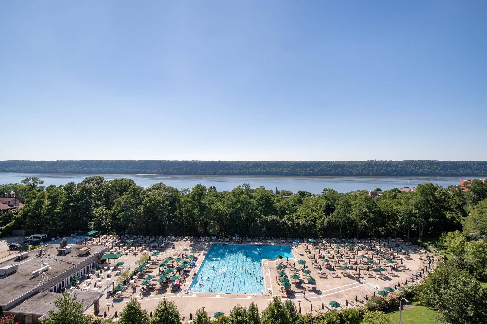 OPEN HOUSES ARE BY APPOINTMENT Panoramic Hudson River views await the lucky buyer of this corner unit.