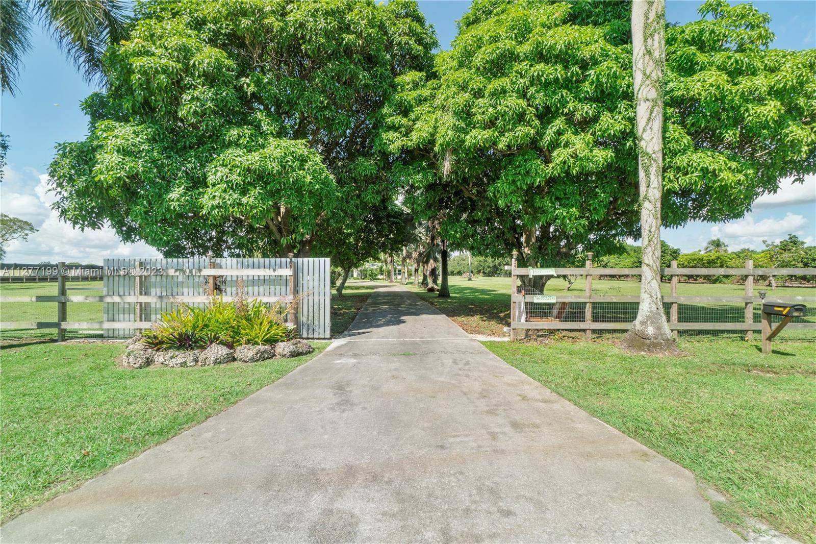 MUST SEE THIS AMAZING PEACEFUL property located on 4.