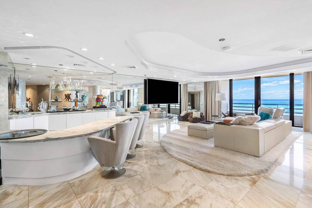 One of a kind 4 BD 3 bed plus office 4.