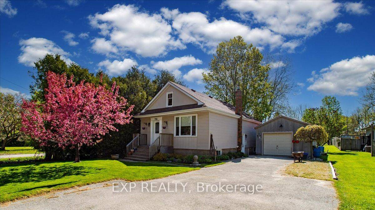 Motivated Seller Is Offering This Charming Home Situated On A Very Large 60 By 196 Foot, Quiet Lot, In Sought After Thornbury.