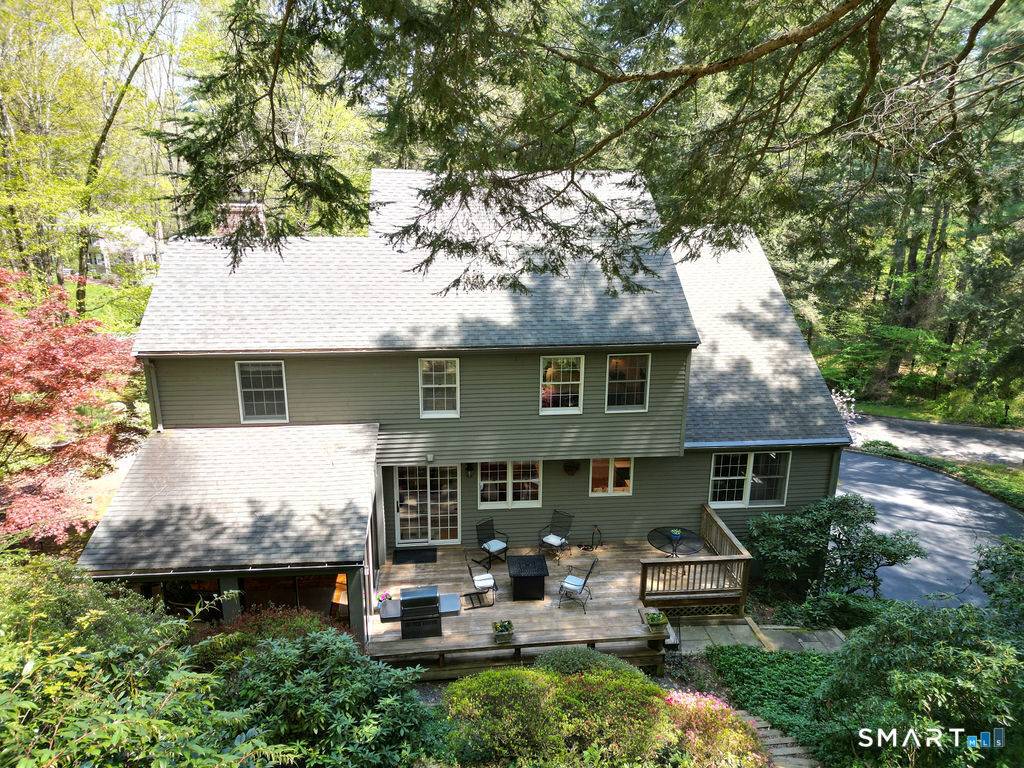 Northgate Backs to McLean Game Refuge Year round mountain views Sunroom Patio Deck Remodeled kitchen baths Vaulted ceilings Low maintenance yard 2 car garage Turn Around Driveway Near Simsbury Farms ...