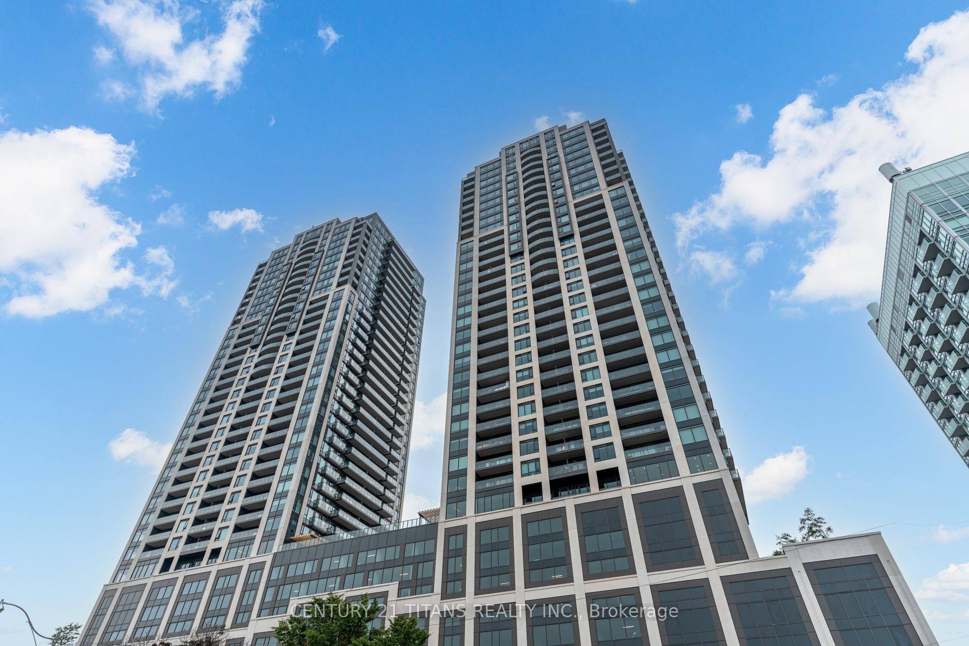 Amazing South Facing Suite ON 40th Floor 2 Den with 2 Washrooms In Prestigious Swansea Village.