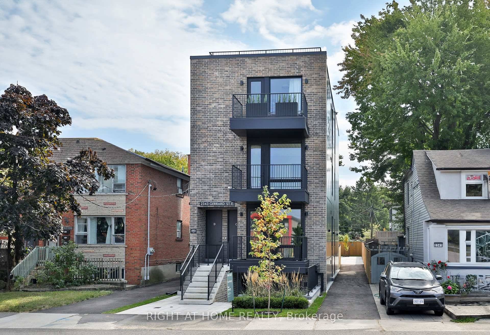 GST Rebate Eligible first time buyers can save up to an additional 50, 000 Unequalled space both inside and out in a rare boutique building !