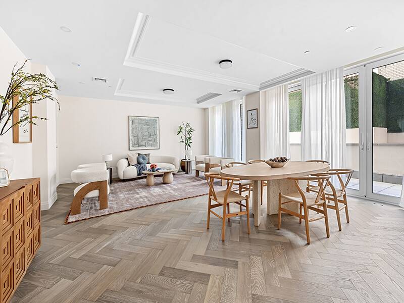 78 29 Austin Street Townhouse 3 Part of The Austin's exclusive Maisonette Collection, Townhouse 3 offers an incredible 2, 419 SF of interior square feet as well as 154 SF ...