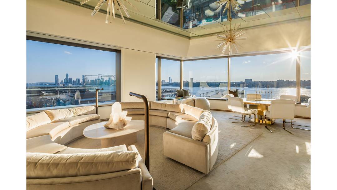 Introducing The Awe Inspiring, Custom Designed NYC Home of Hotelier and Developer, Alan Faena At 2, 425 square feet, this impeccably designed two bedroom, two and a half bathroom home ...
