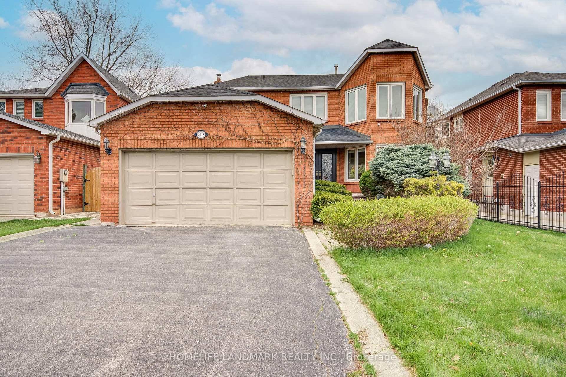 Welcome to this meticulously maintained 3 2 bedroom family home, perfectly situated on a large premium lot 49.