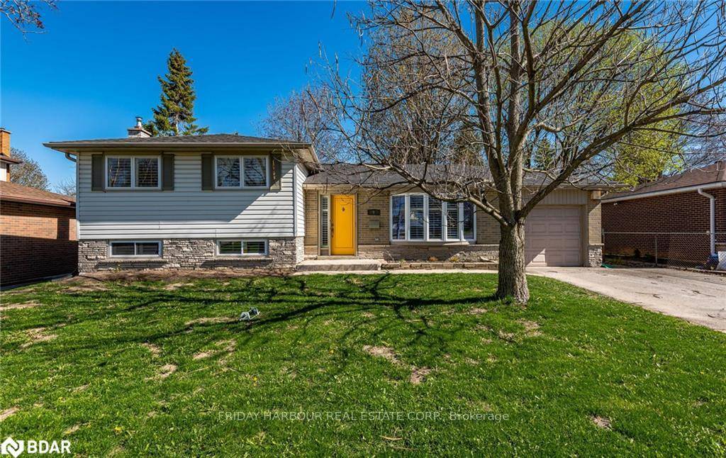Cozy 3 level side split home located in sought after Allandale in a family friendly neighbourhood.
