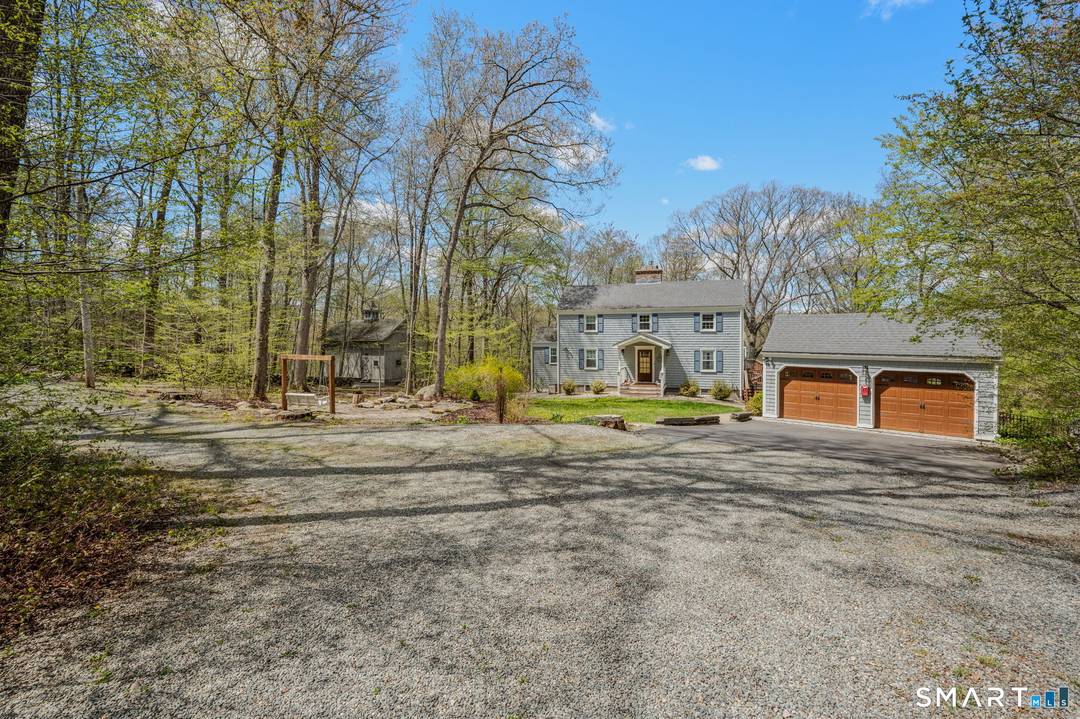Welcome to a private retreat in Ledyard !