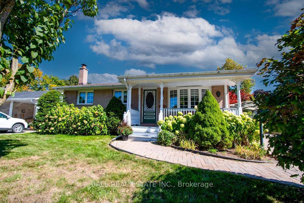 Solid Brick Bungalow in the Quaint Village of Lakefield.