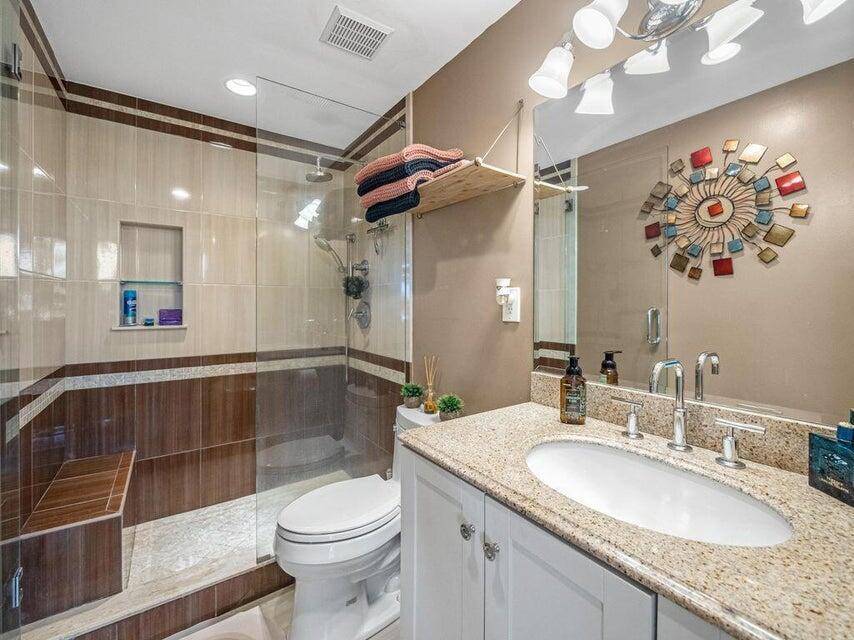Arguably the nicest condo in Trevi Court !