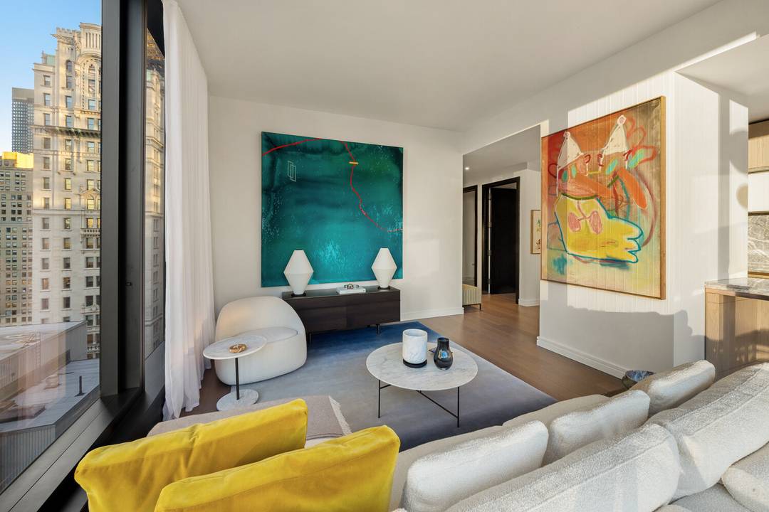 Immediate Occupancy Welcome to Residence 31D at The Greenwich by Rafael Vinoly, a three bedroom, three and a half bathroom home with northern and western exposures.