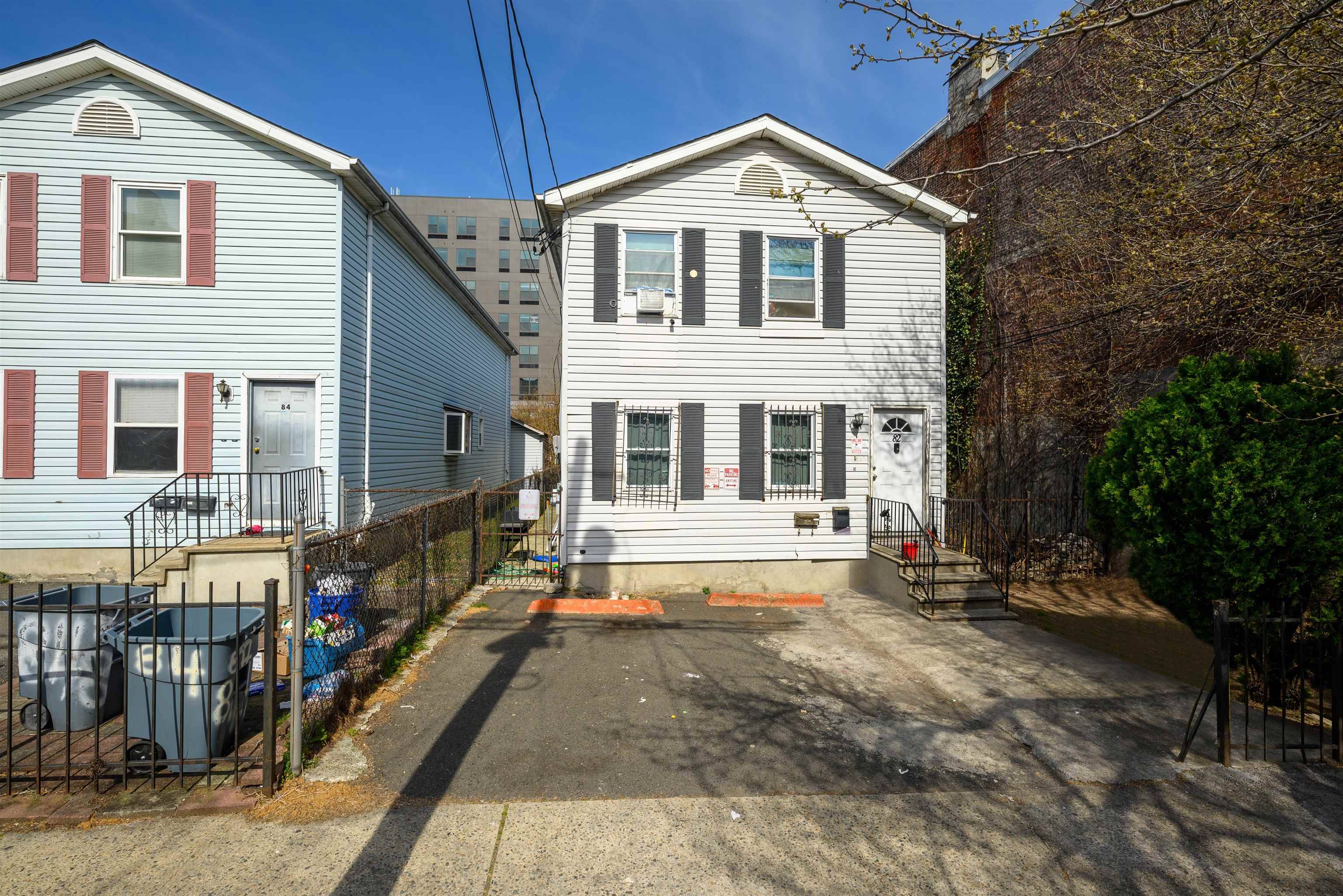 82 JEWETT AVE Multi-Family New Jersey