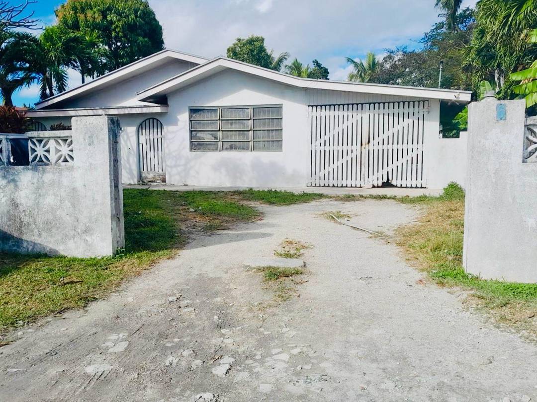 CHIPPS END Single Family Home New-Providence