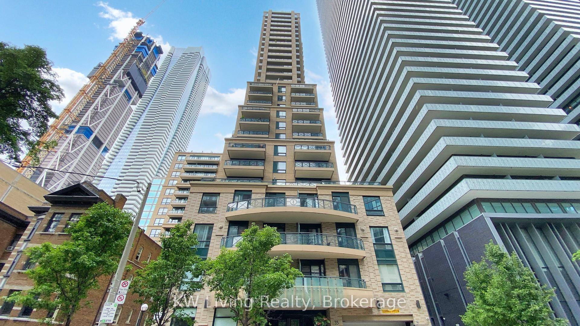 Welcome to The Bloor Street Neighborhood BSN an elegant residence situated in one of Toronto's most sought after neighborhoods.