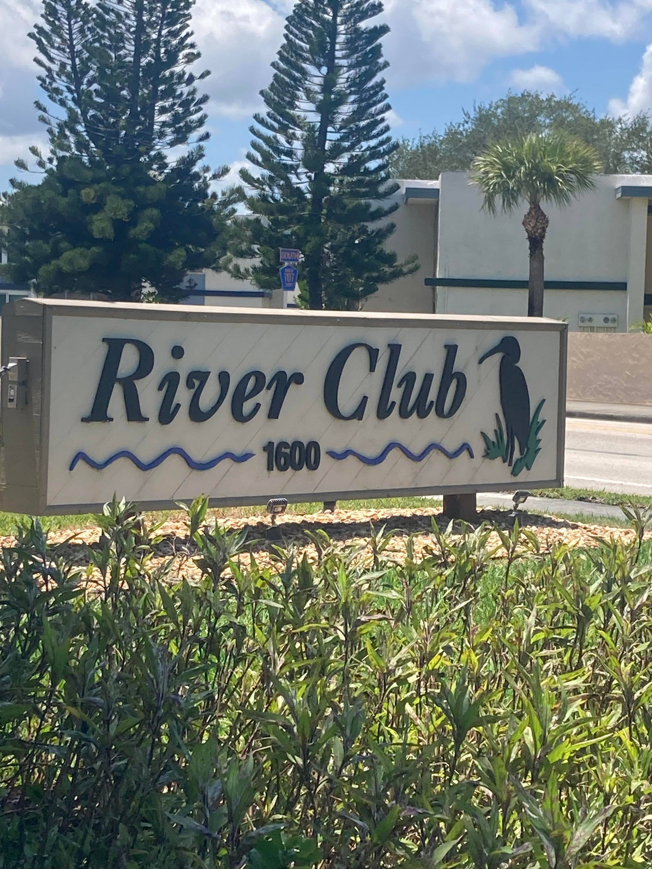 This hidden Gem on the North Bank of the St Lucie River awaits !