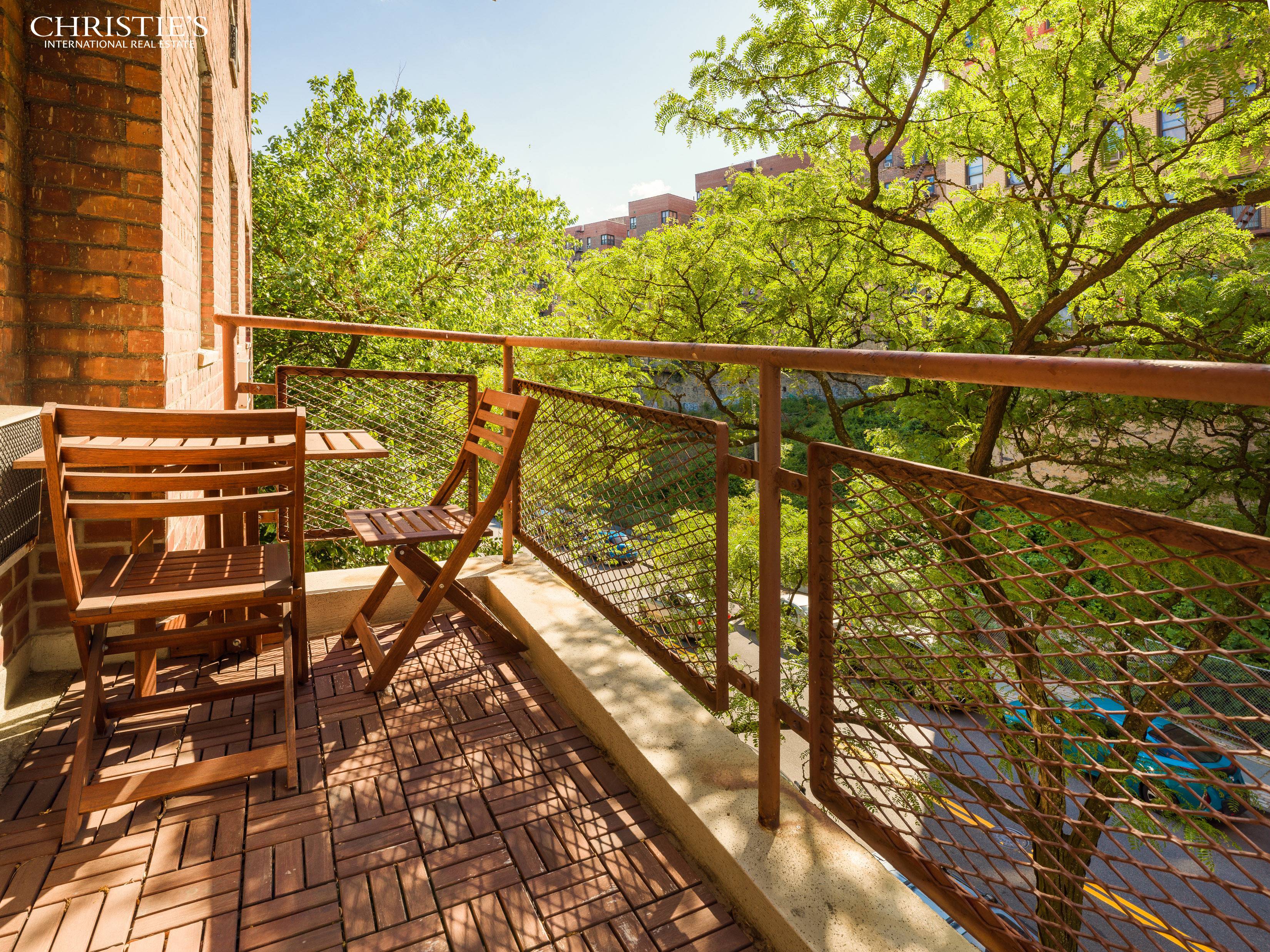 HUDSON HEIGHTS 2BR 2BA WITH TERRACE Apartment 321 at 100 Overlook Terrace is a newly renovated and gracious two bedroom, two bathroom co op perfectly located in the heart of ...
