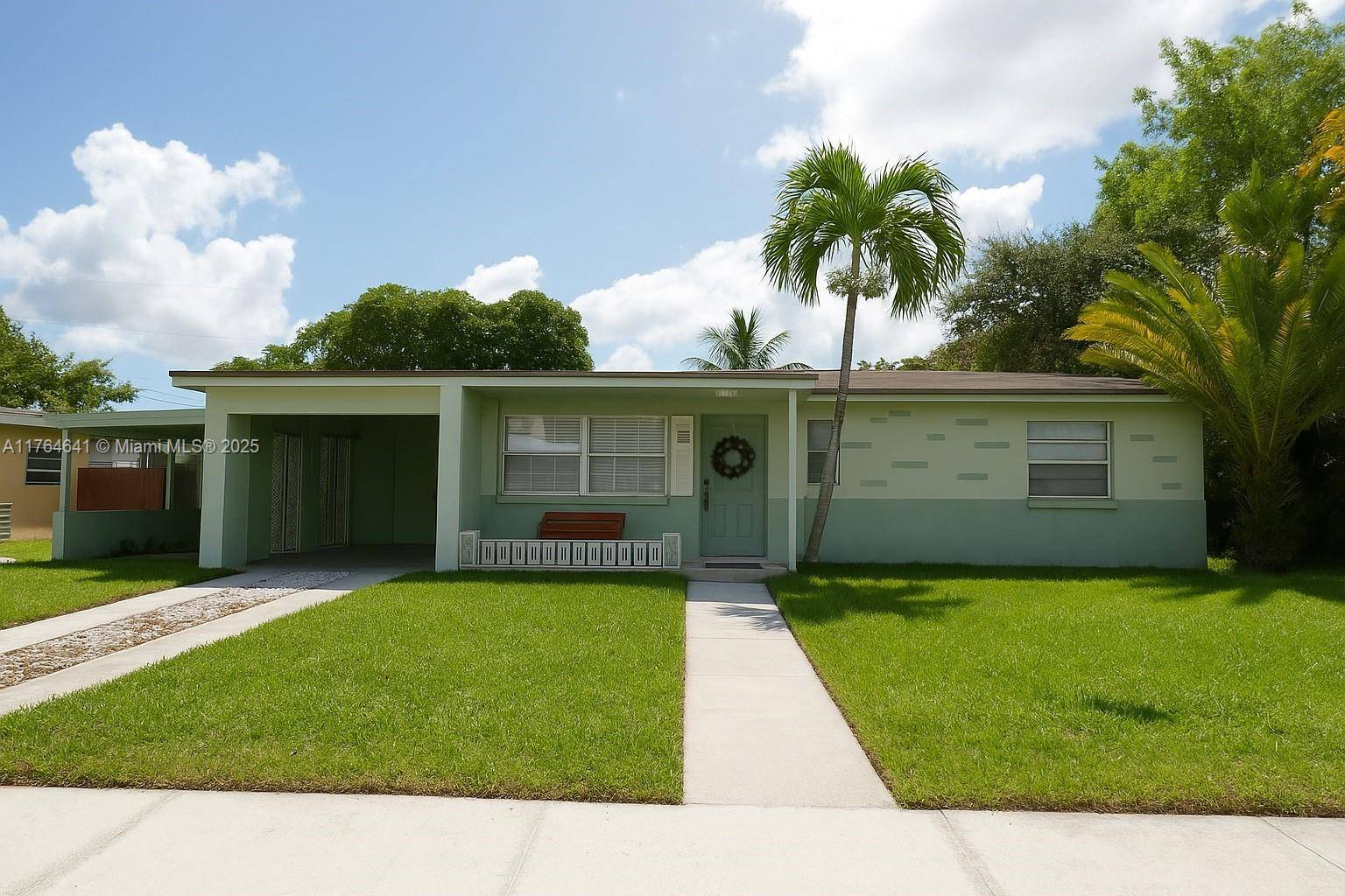 Just reduced. This 3 bedroom 1 bathroom home property centrally located in Miramar offers a unique opportunity for a buyer to put their personal touch on this classic home.
