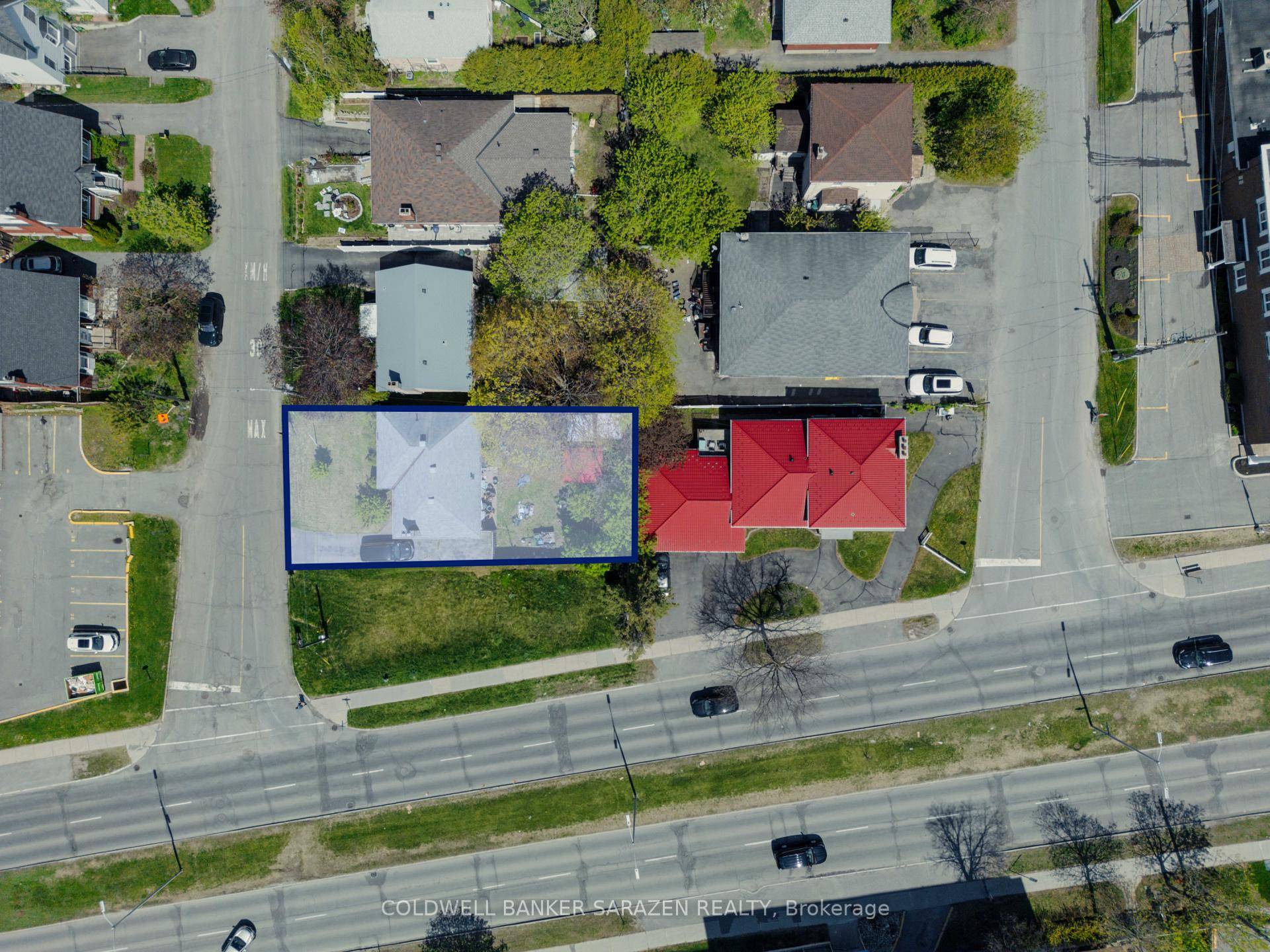 Charming 2 Bedroom Bungalow in Prime Location R5B Zoning !