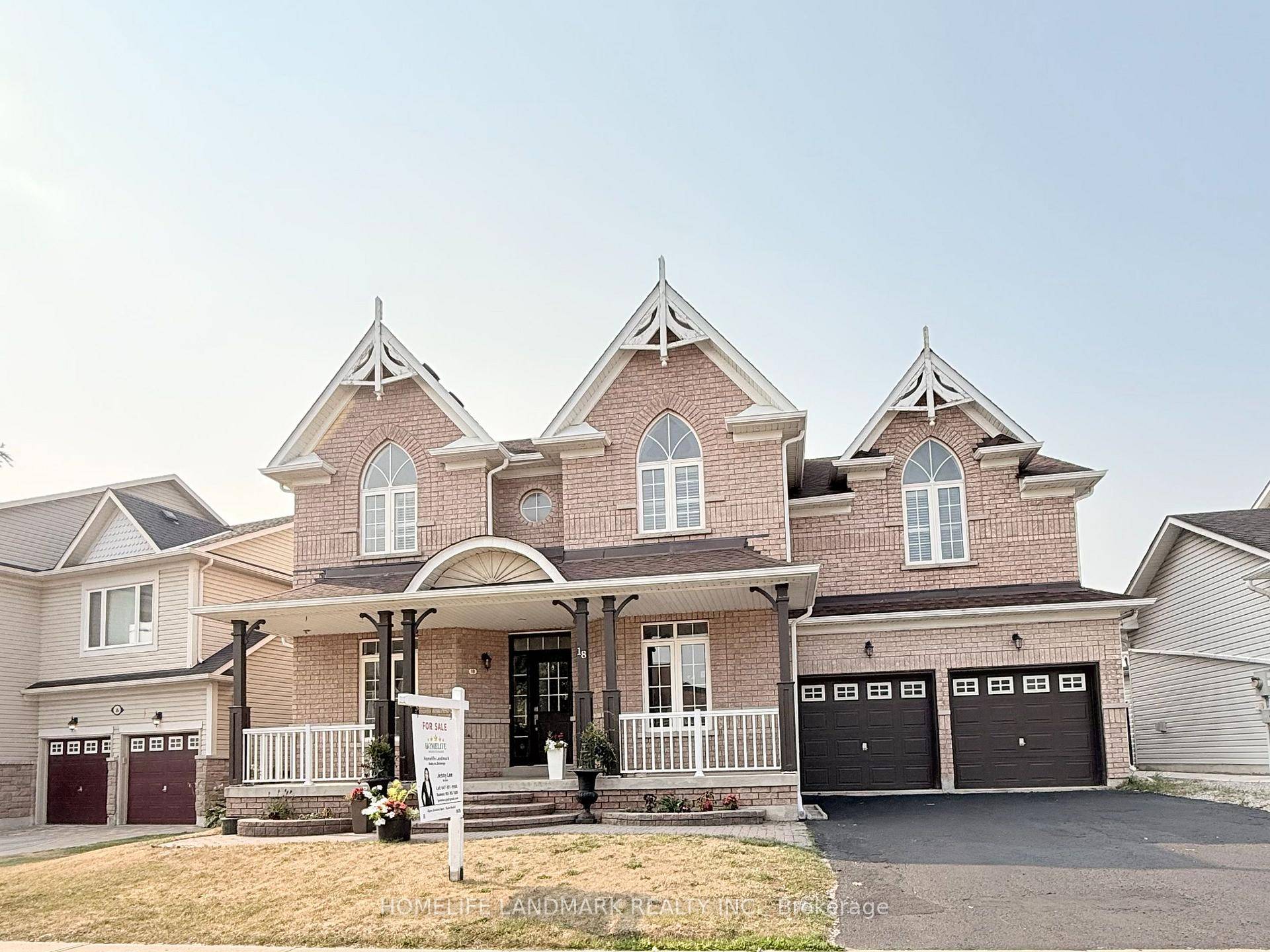 Welcome to 18 The Queensway, Barrie !