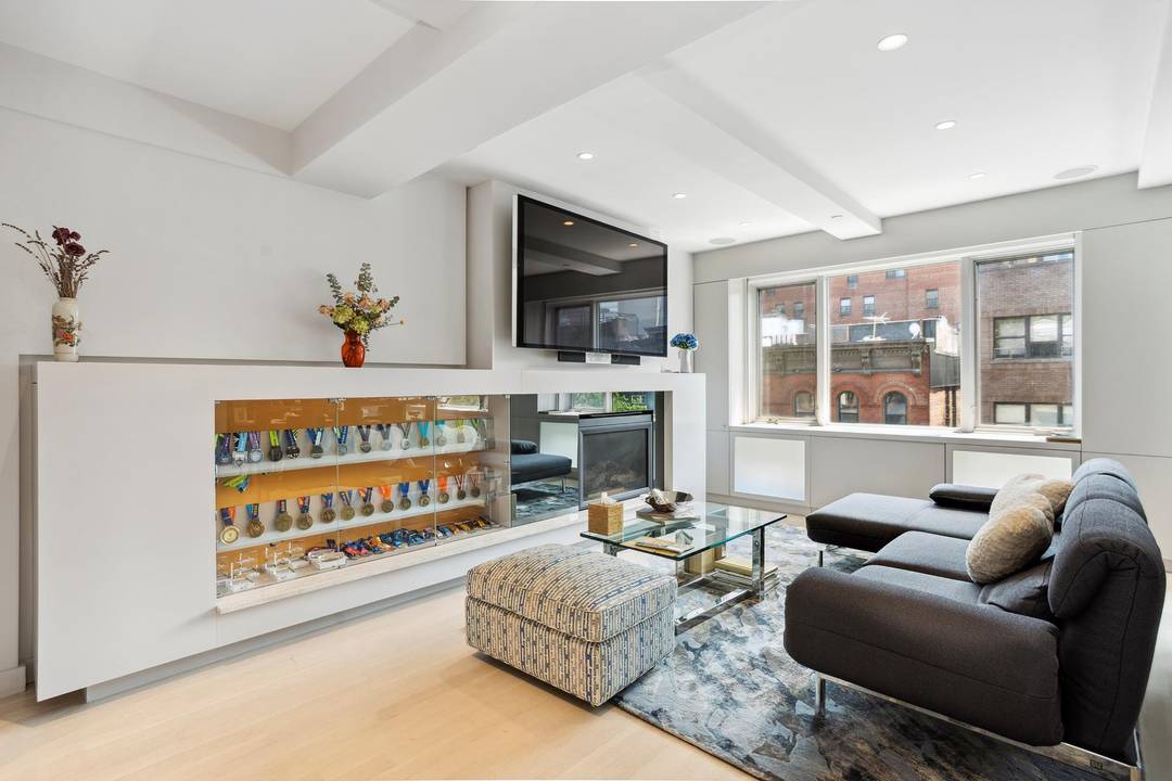 Architect Designed Duplex with Private Terrace amp ; Premium Finishes Designed by award winning PellOverton Architects, this fully renovated and truly one of a kind duplex is a rare find.