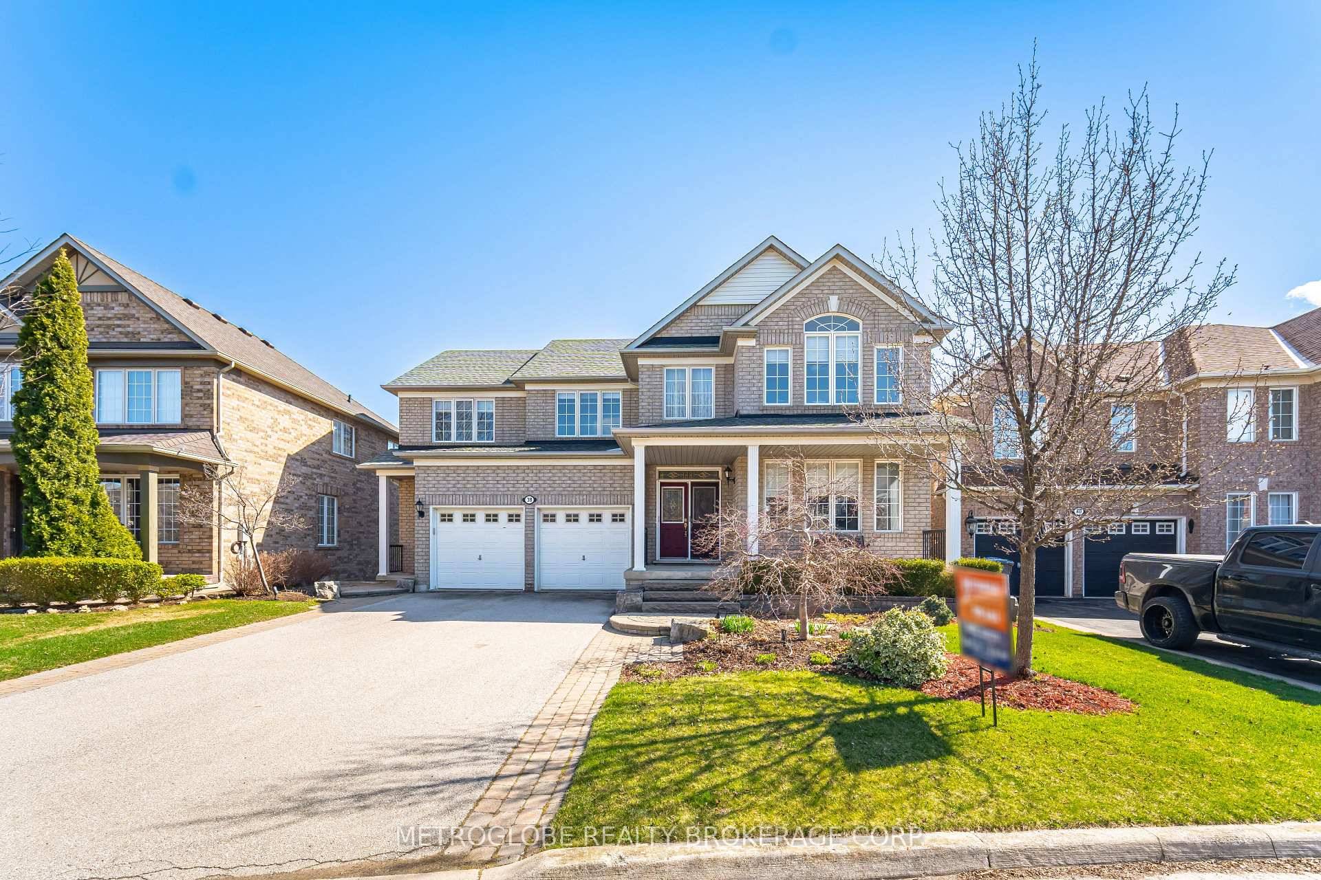Enjoy Natures Beauty, This Amazing Home Backs onto Ravine Setting Pond Fantastic 5 Bedroom Home With Finished W O Basement Apartment In the Vales Of Castlemore Spacious Kitchen With Centre ...