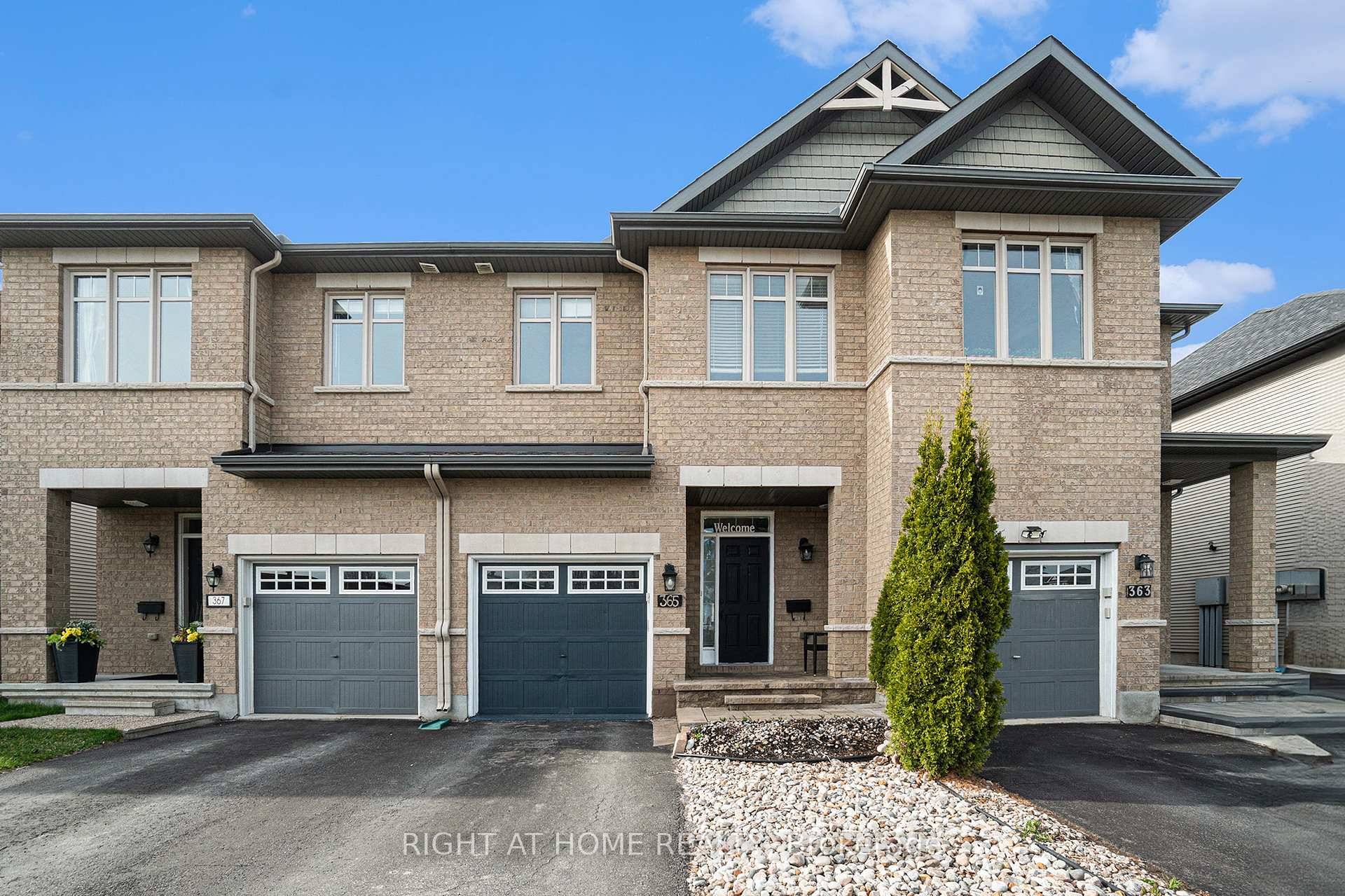 Welcome to 365 Trailsedge Way !