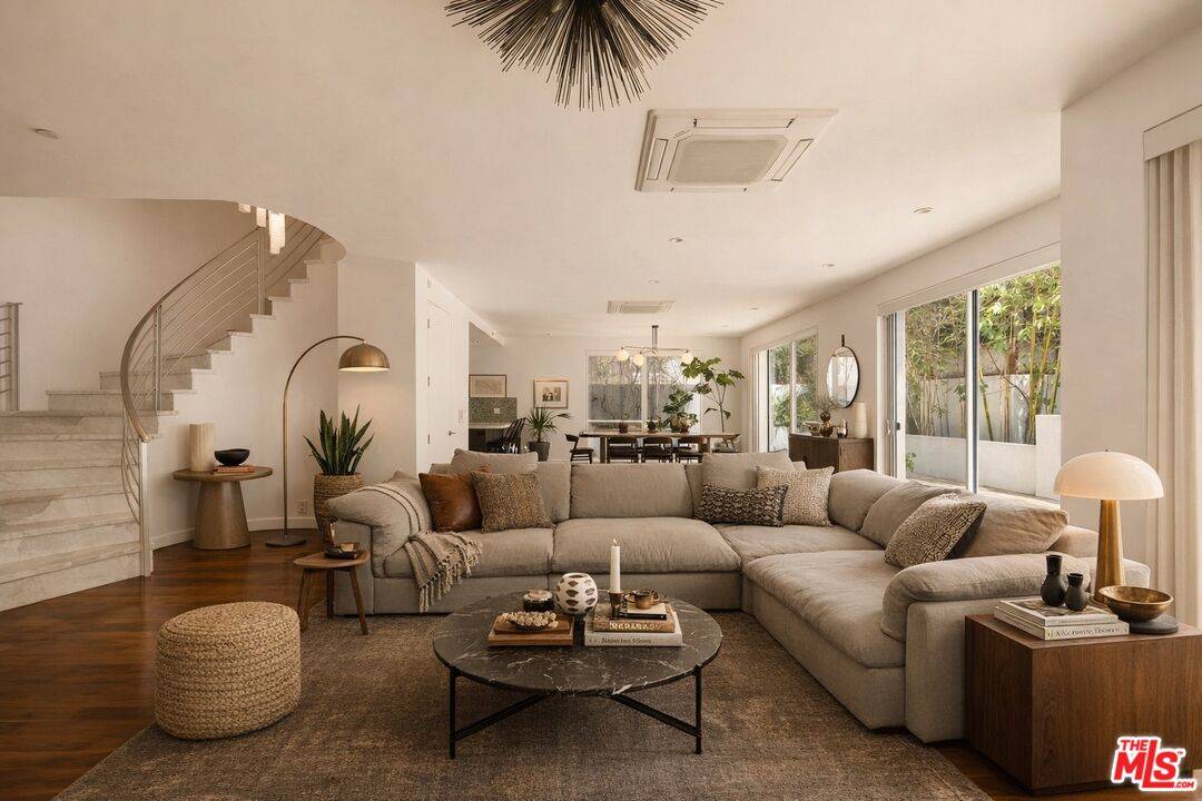 928  N Croft Ave 3BR Sunset Strip La