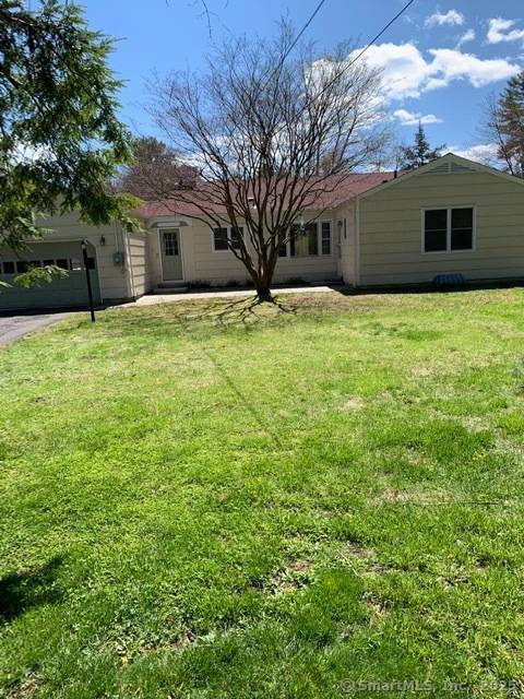 Wonderful neighborhood, walking distance to Coleytown schools.