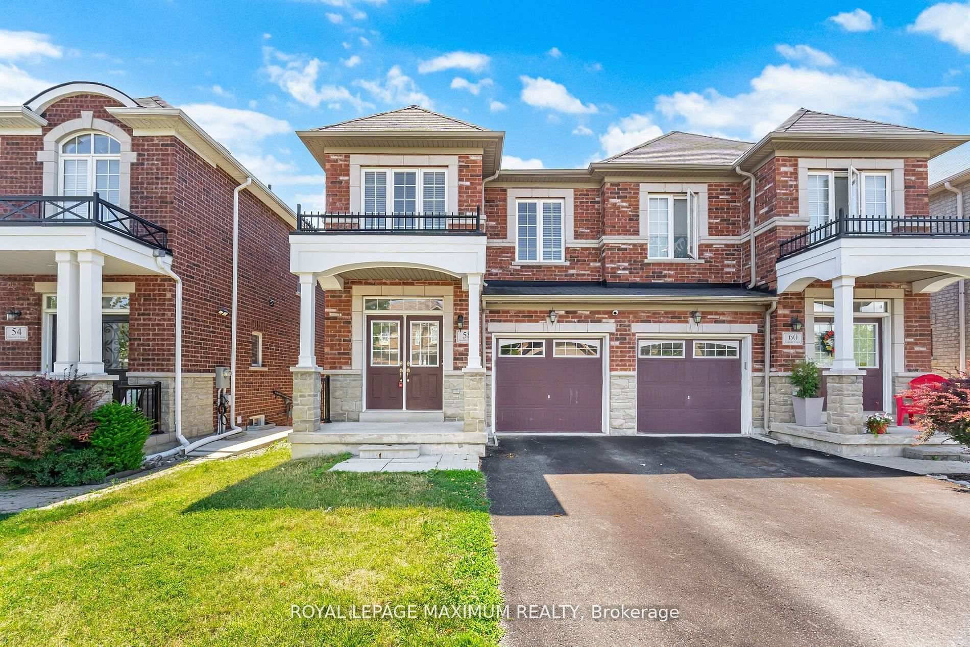 Welcome home to gorgeous ravine community living !
