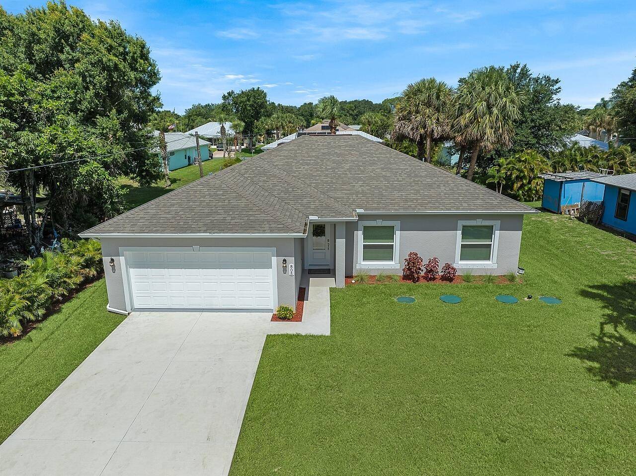 Sebastian Highlands ! Madeline Model by RST Quality Homes a True Custom builder with 45 years of experience and your local Sebastian neighbor for over 23 years.