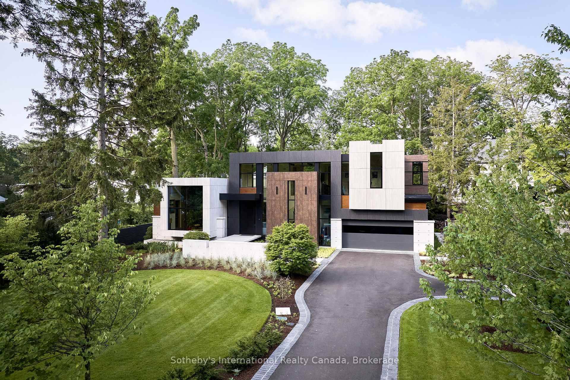 Welcome to 116 Chartwell Road, a stunning Net Zero certified masterpiece in South East Oakville, blending luxury, sustainability, and wellness.