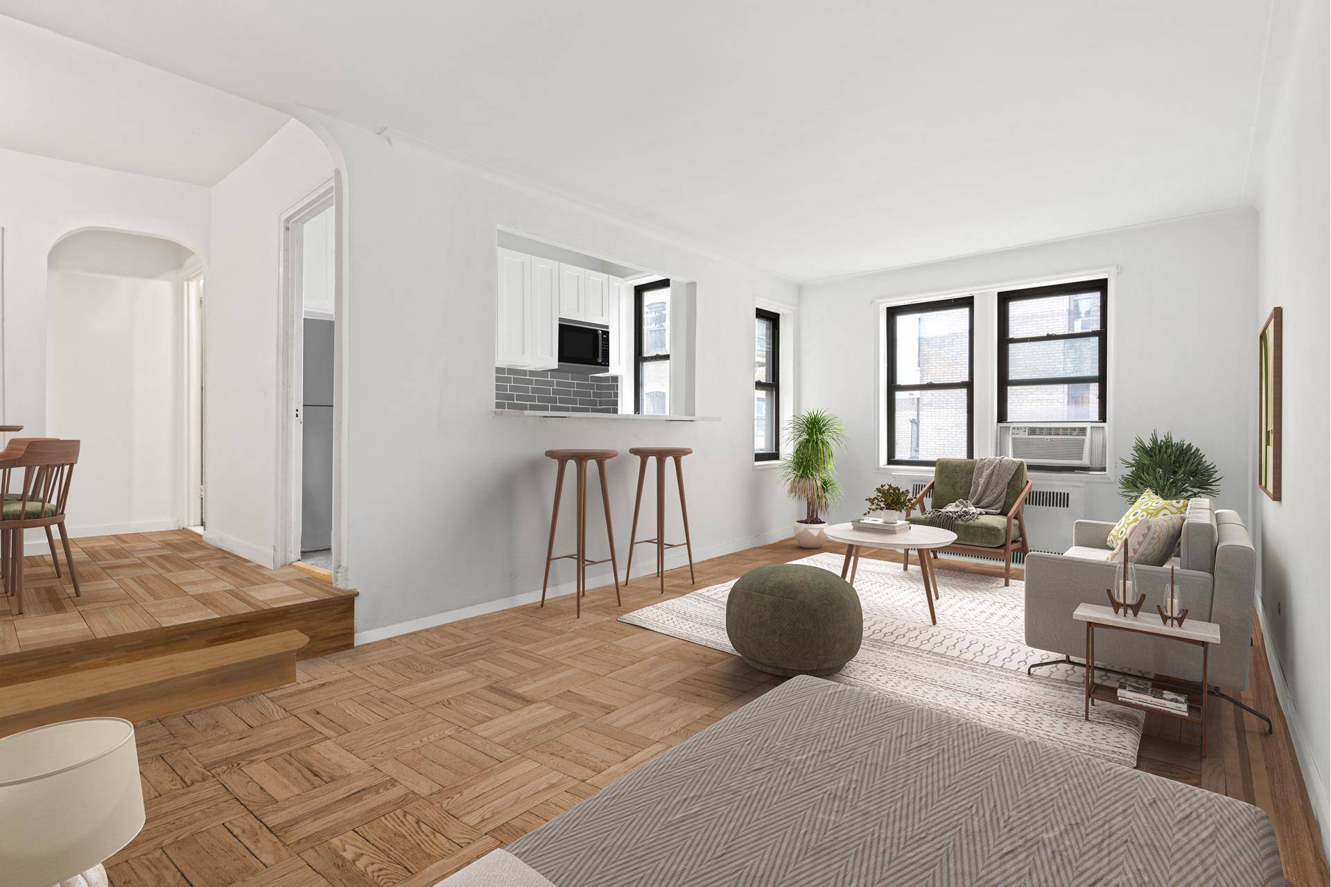 Welcome to apartment 5LThis bueautiful studio has been undergoing a full renovation and is in absolute mint condition.