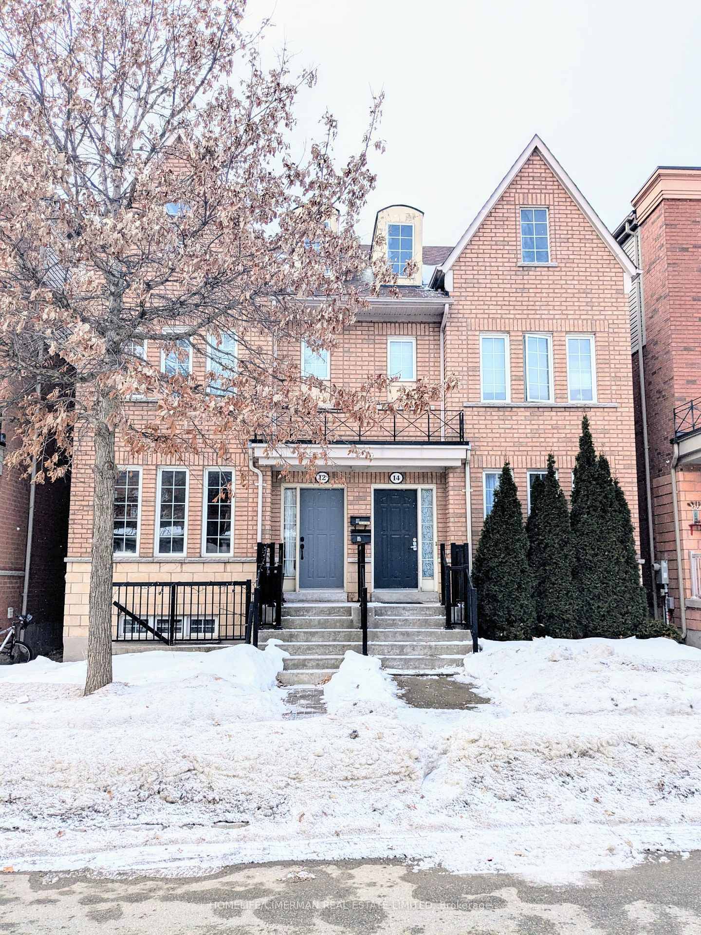 Great Investment Opportunity In York University Village !