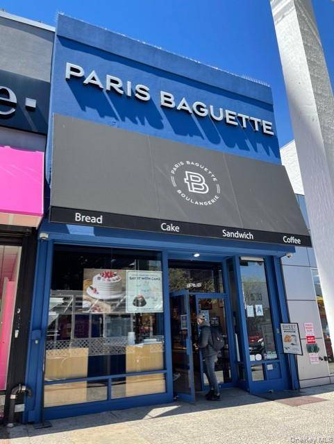 Paris Baguette Bakery for Sale Perfect Profitable Business Opportunity in Astoria, Queens Don t miss this rare opportunity to own a well established Paris Baguette bakery located in the heart ...