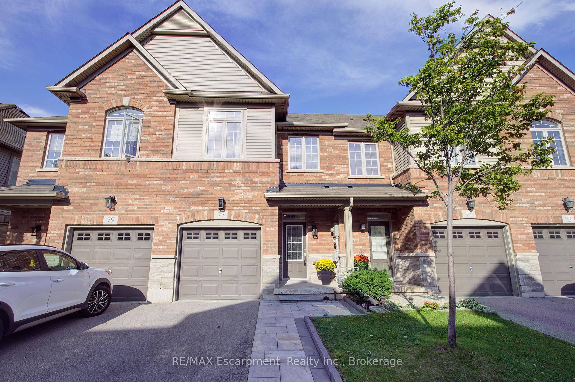Offering the perfect blend of modern comfort and low maintenance living, this home is idealf or families, professionals, or anyone seeking the tranquility of lakeside life with the convenience of ...