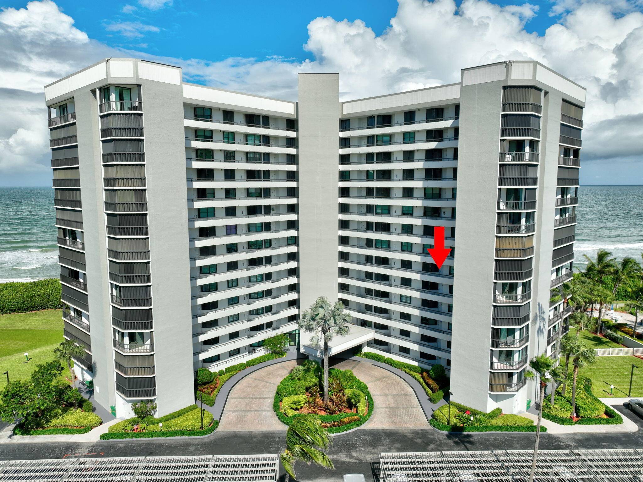 Wake up to sunrise over the blue ocean water at the sought after island Dunes II community.