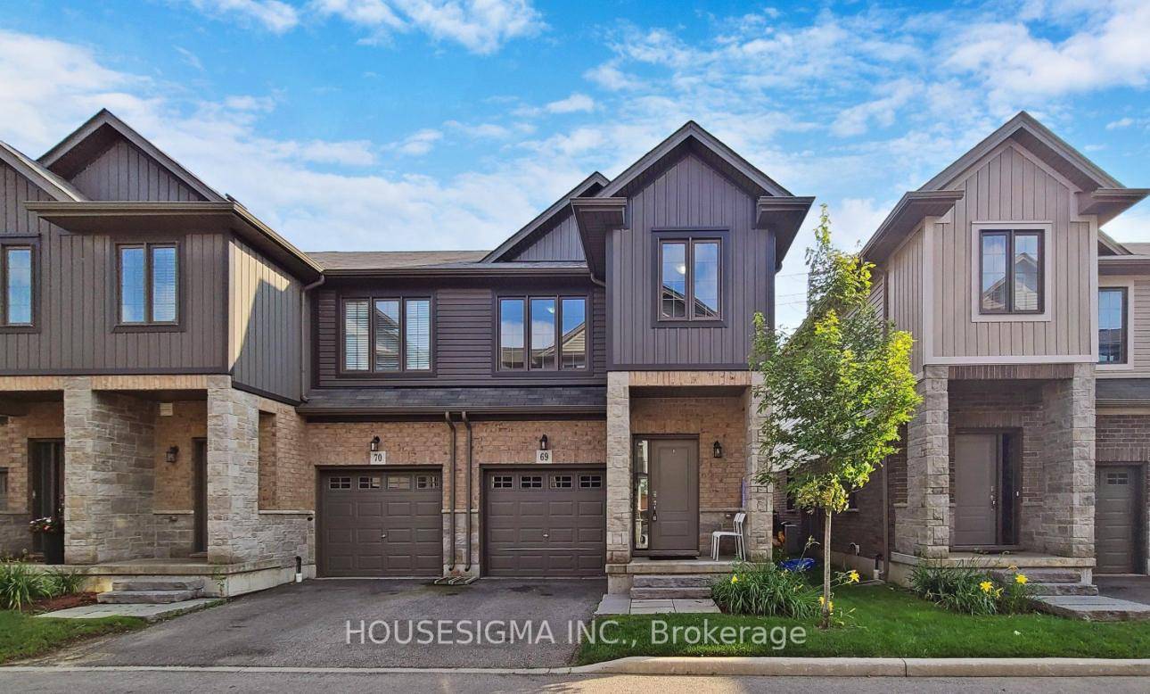 Stunning End Unit Town Home, Situated In A Senene Community, Features 3 Bedrooms And 4 Baths.