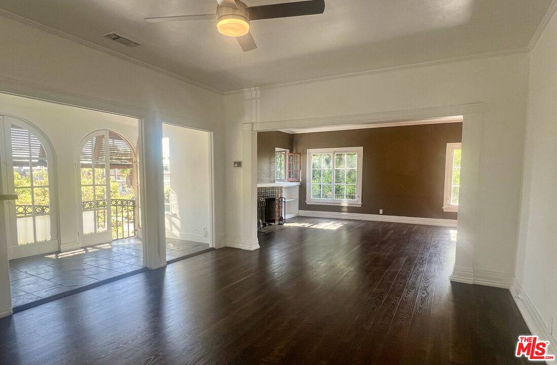 456 S Wilton Pl 3BR La