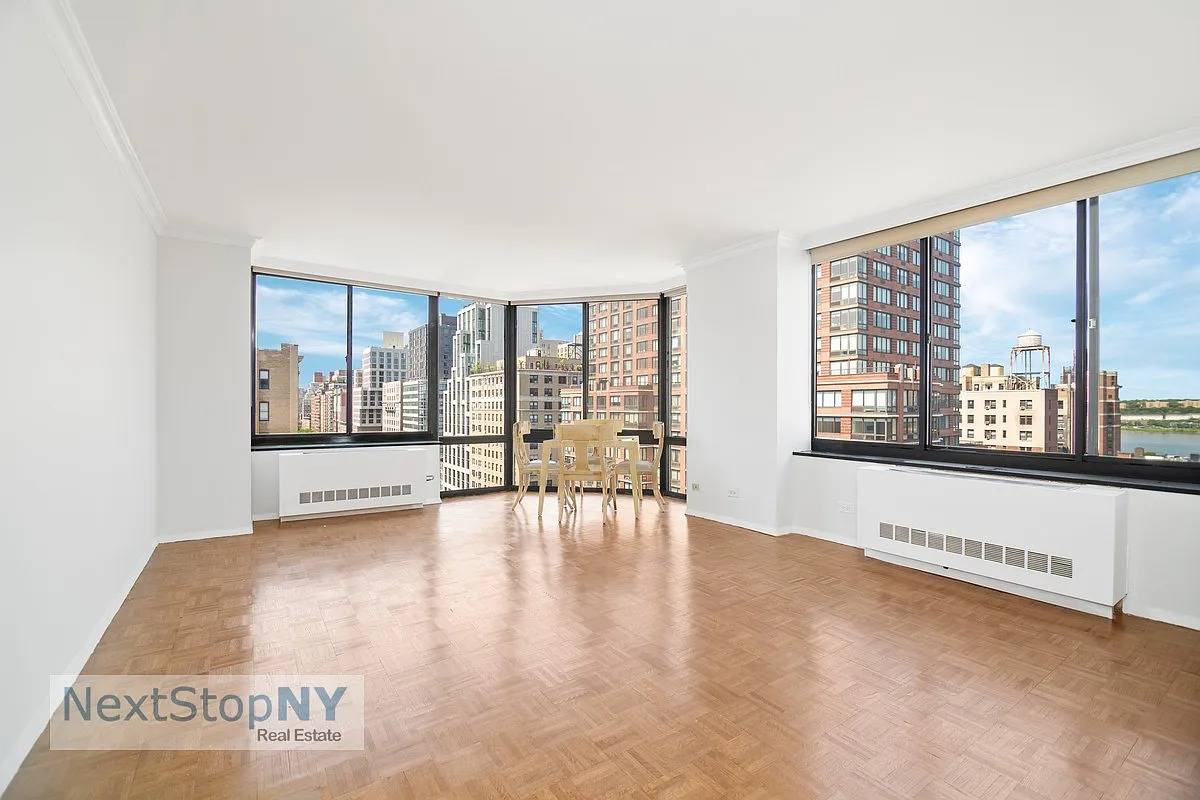 Available ASAP ! Welcome to Apartment 15F !