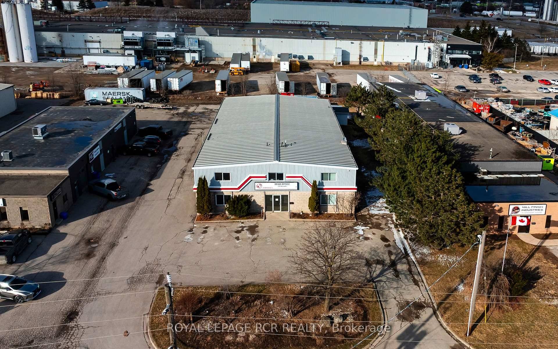 17 Stewart Court is a 9, 172 square foot industrial building located in Orangeville's west end industrial park.