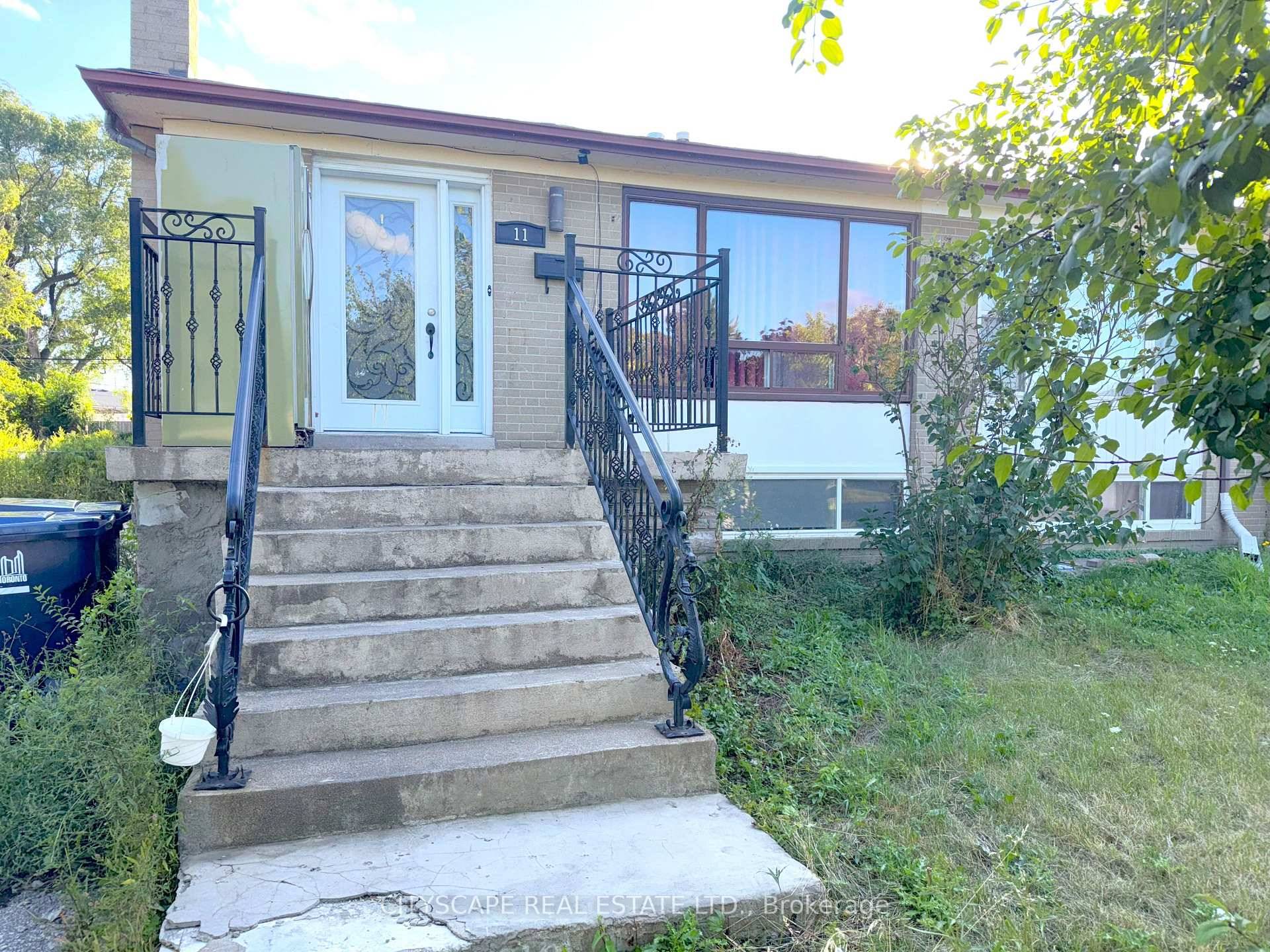 Spacious 4 1 Bedroom Home on a Quiet Court in Etobicoke Welcome to 11 Melpham Court, a versatile 4 1 bedroom, 3 bathroom home tucked away on a peaceful cul ...