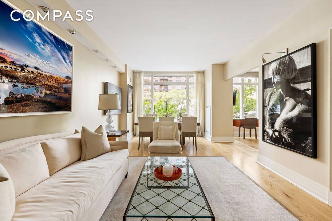 ROBERT STERN DESIGNED w LEAFY TREE LINE VIEWS FROM ALL WINDOWS ALL NEW FLOORS IN COVETED LINE BEAUTIFULLY BROMPTON RE DONE AMENITY SUITE ON YOUR FLOOR GYM, PLAYSPACE, CONFERENCE PARTY ...